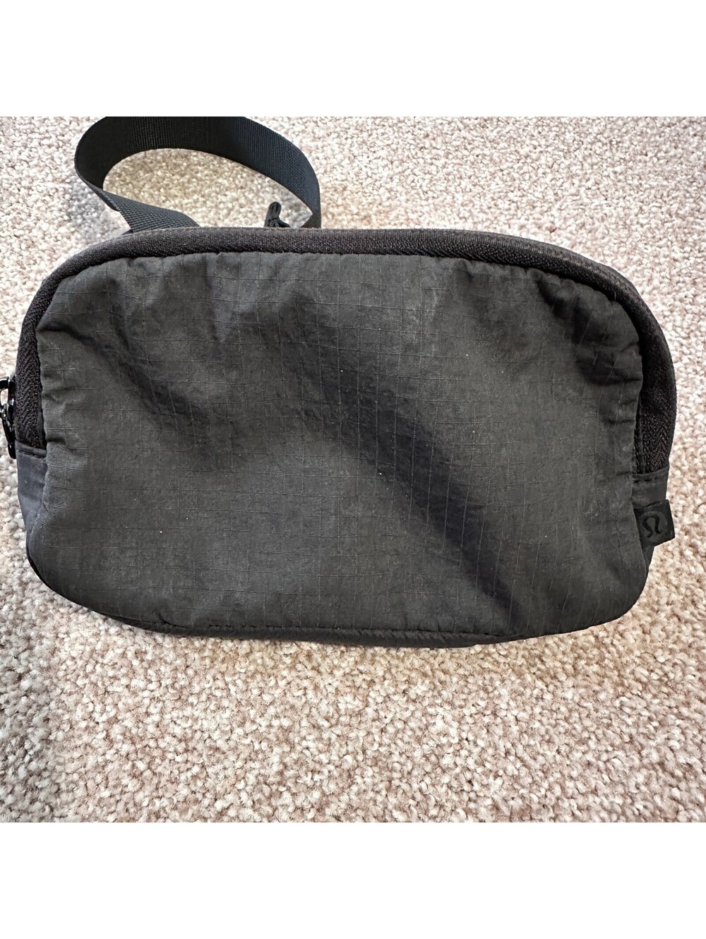 Lululemon Black Nylon Crossbody Belt Bag